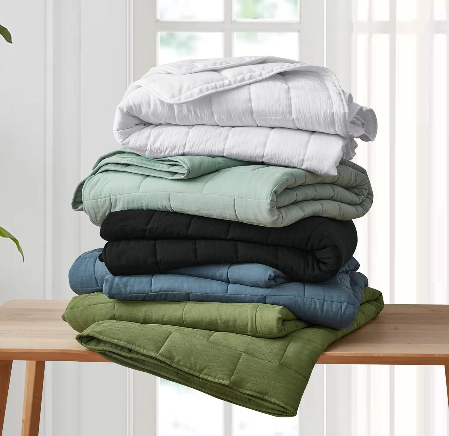 Chezmoi Collection George 3-Piece Jacquard Quilt Set King Size, Olive Green Textured Woven Lightweight Rectangle Quilted Bedspread for All Seasons (1 Quilt 108x96 inches, 2 Shams)