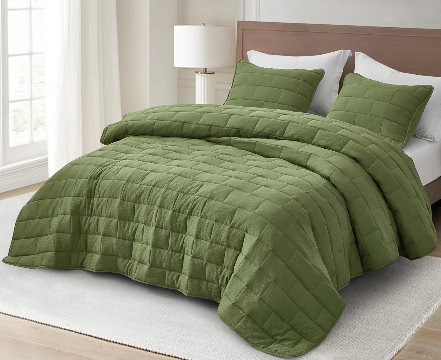 Chezmoi Collection George 3-Piece Jacquard Quilt Set King Size, Olive Green Textured Woven Lightweight Rectangle Quilted Bedspread for All Seasons (1 Quilt 108x96 inches, 2 Shams)