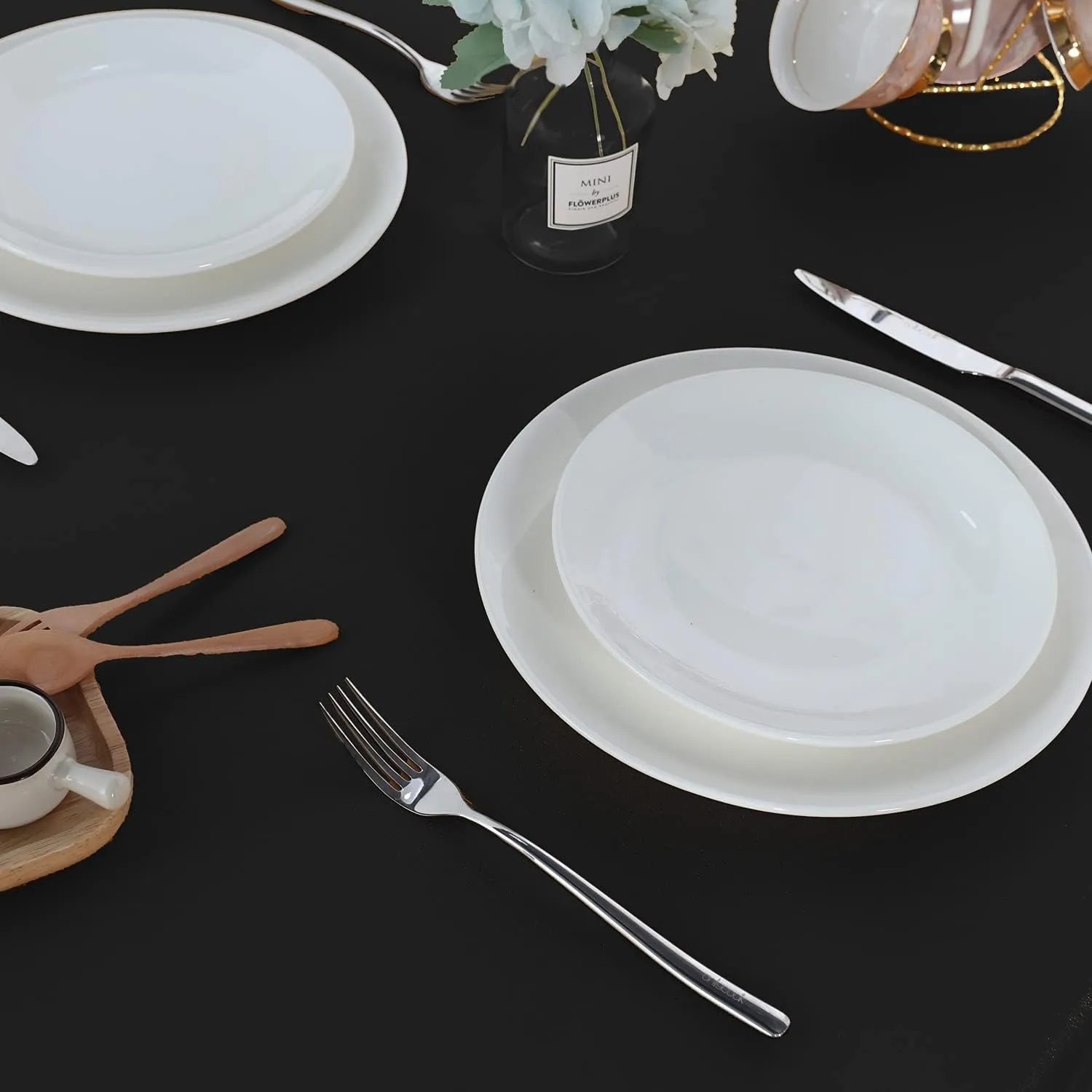 Fitable Rectangle Tablecloth 90x156 inch Tablecloth Stain and Wrinkle Resistant Washable Polyester Table Cloth, Decorative Fabric Table Cover for Dining Table, Buffet Parties and Camping Black