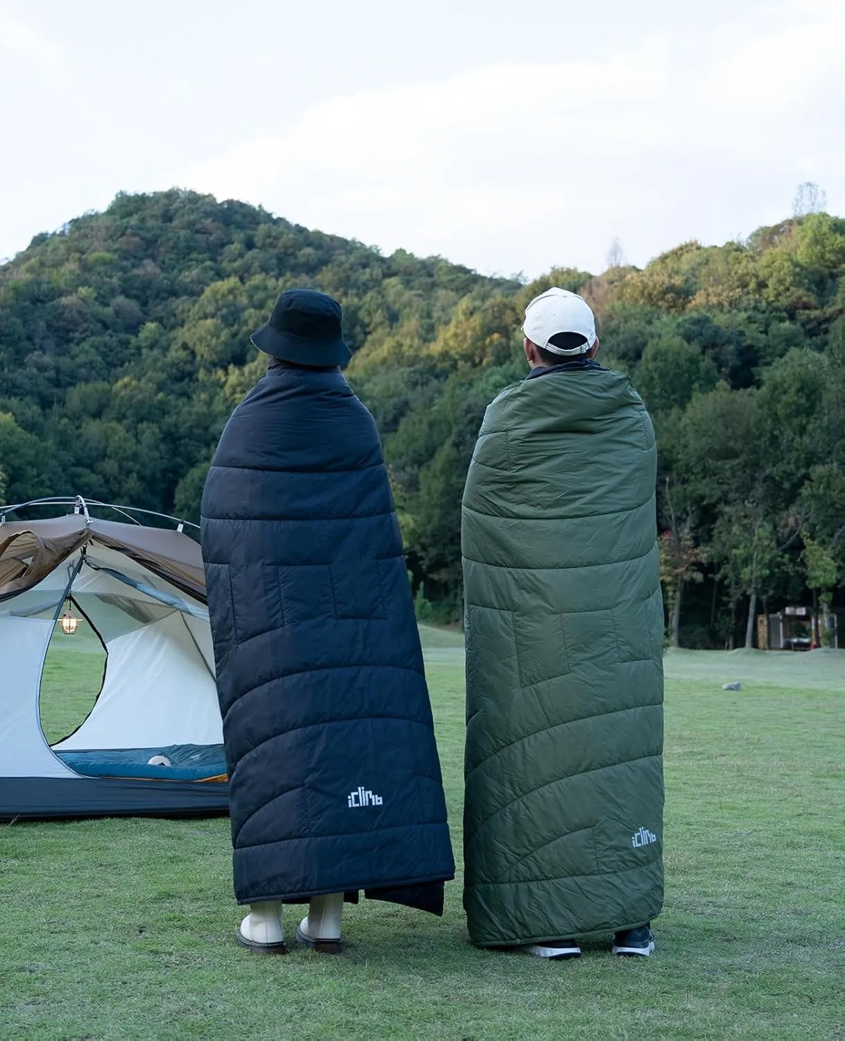 iClimb 3M Thinsulate Insulation Warm Camping Blanket Ultralight Compact (Green)