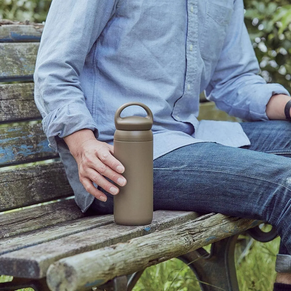 KINTO 21094 Day-off Tumbler, 16.9 fl oz (500 ml), Navy, Double Wall Vacuum Construction, Thermal and Cold Insulation, Water Bottle