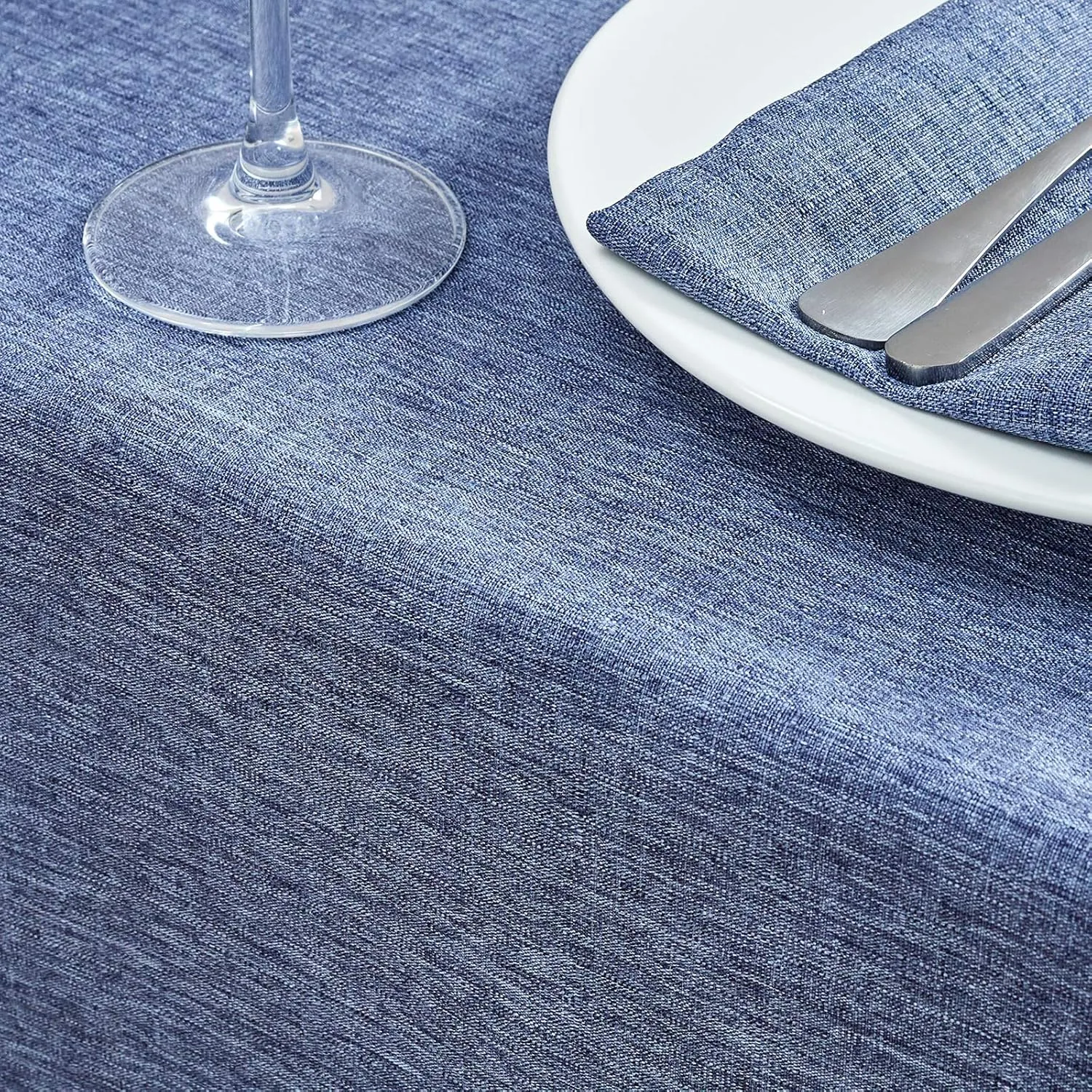 Mebakuk Rectangle Table Cloth Linen Farmhouse Tablecloth Waterproof Anti-Shrink Soft and Wrinkle Resistant Decorative Fabric Table Cover for Kitchen (Denim Blue, 60" x 104" (8-10 Seats))